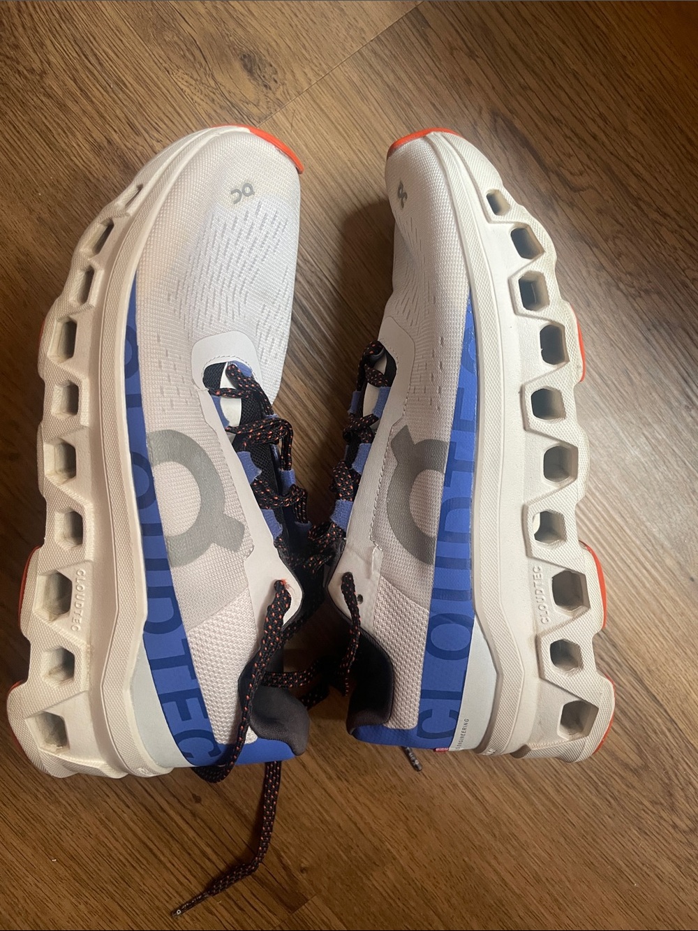 On CloudMonster Women's Running Shoes blue /white size 7.5